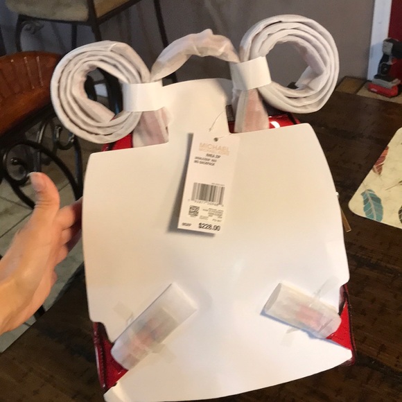 Michael Kors Rhea backpack red clear - Picture 3 of 8